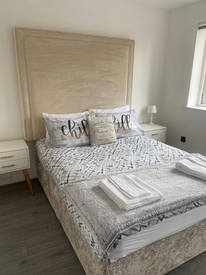 Grays Serviced Apartment Stifford Luaran gambar